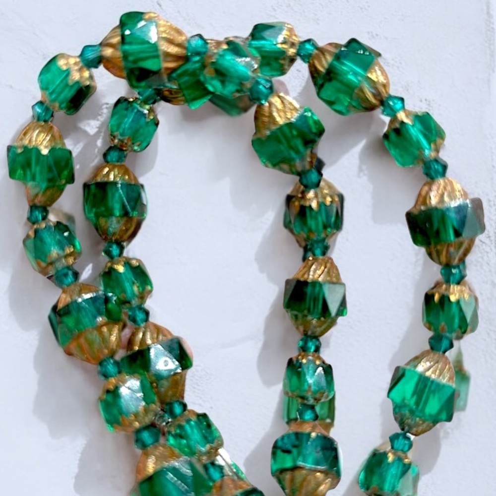 🌺Vintage Green & Gold Crystal Bracelet